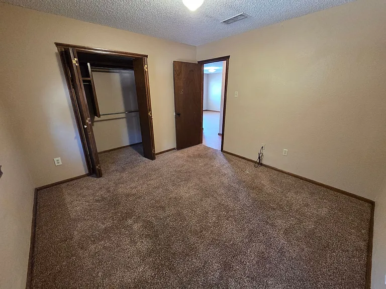 2112 Fred Daugherty Ave — Photo 10