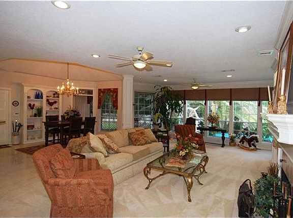 5th image of 5606 Walnut Point Dr