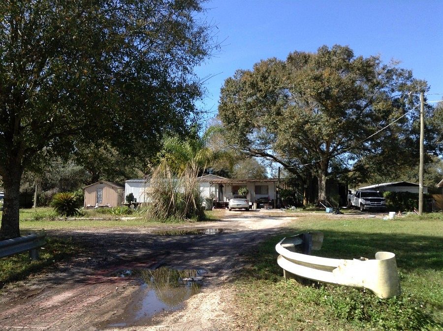 1st image of 12525 Lovers Ln