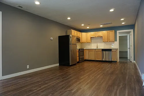Floor plan 886 S 300 E