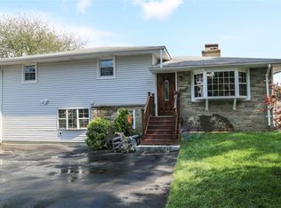 202 East St, Cranston, RI 02920
