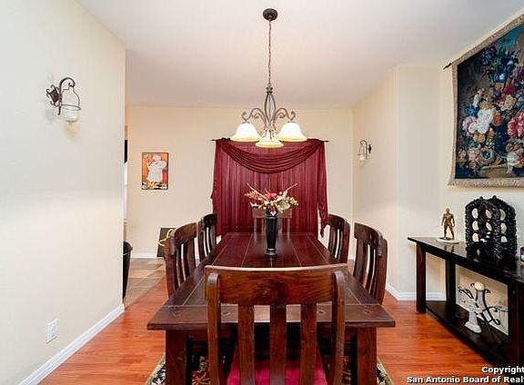 5th image of 9106 Maggie Ct