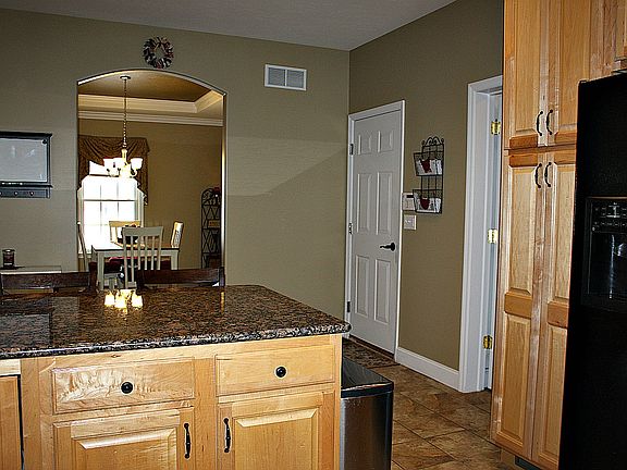 2nd image of 114 Quail Dr