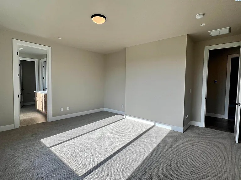 4369 Lolo Way — Photo 12