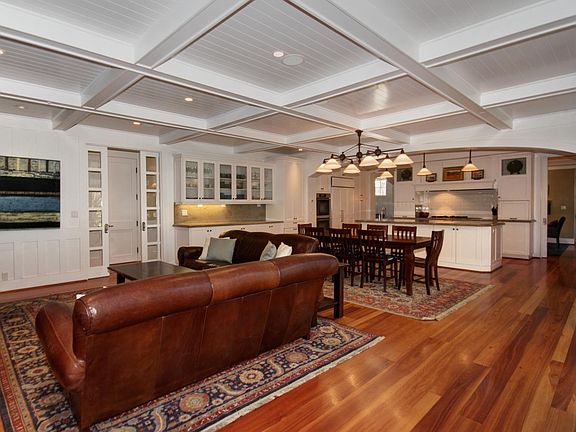 5th image of 4237 Los Coches Way