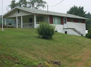 1254 Lower Sandy Hollow Rd, Vanderbilt, PA 15486