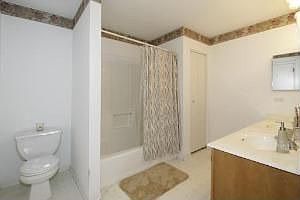 1st image of 961 Mesa Dr #961