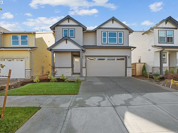 10660 SE Leopard Ln, Damascus, OR 97089