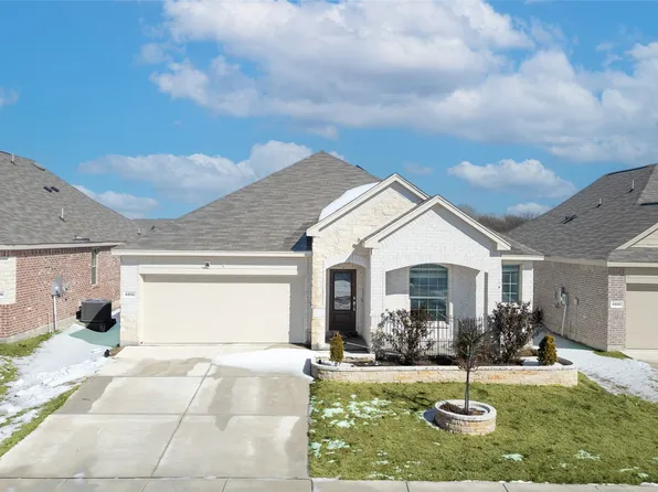 6932 Falconer Way, Fort Worth, TX 76179