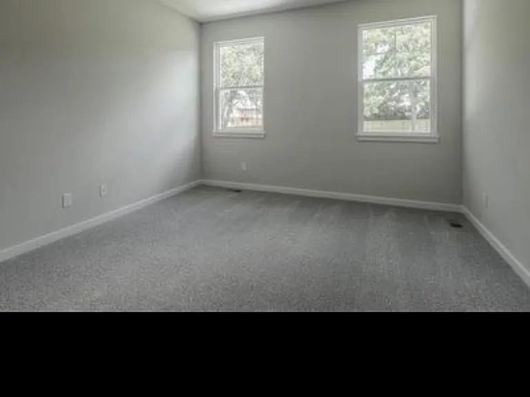 12908 W 93rd St — Photo 15
