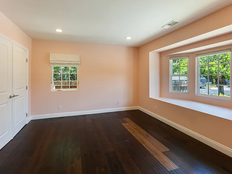 3269 Edith St — Photo 14