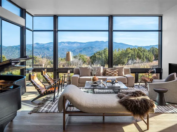 2916 Aspen Vw, Santa Fe, NM 87506