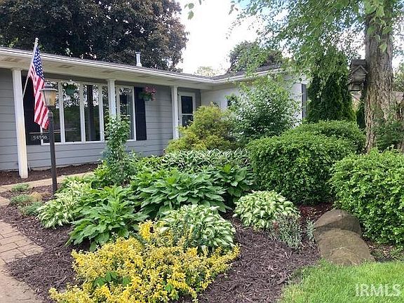 3rd image of 54550 Sundale Pl