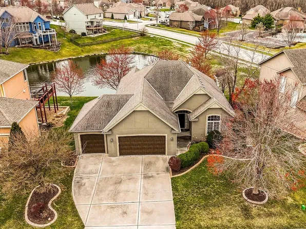 5619 NW 109th Ct, Kansas City, MO 64154