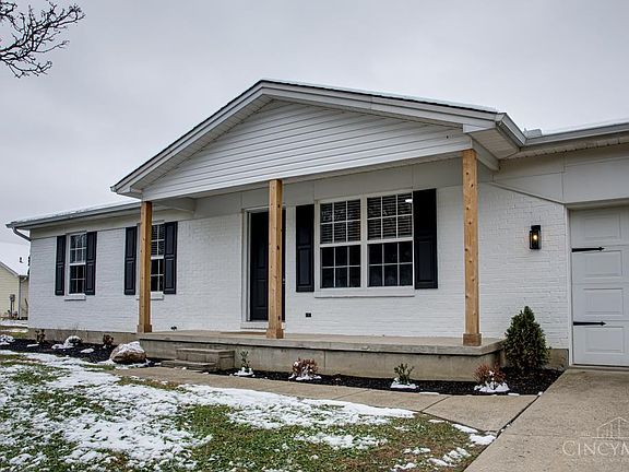 3rd image of 1303 Woodburn Ct