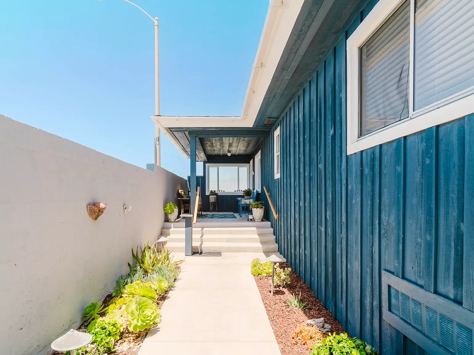 2 bed, 1296 sqft, $4,500 — Photo 4