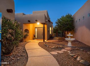1360 Fairway Village Dr, Las Cruces, NM 88007