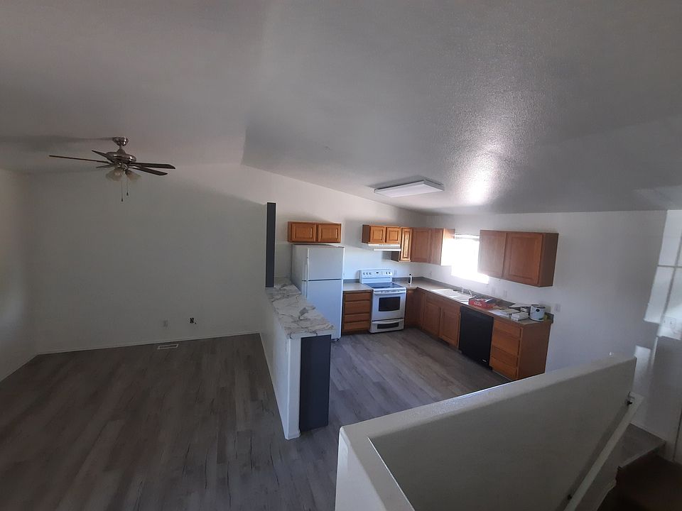 2nd image of 783 S Watermelon Dr #783