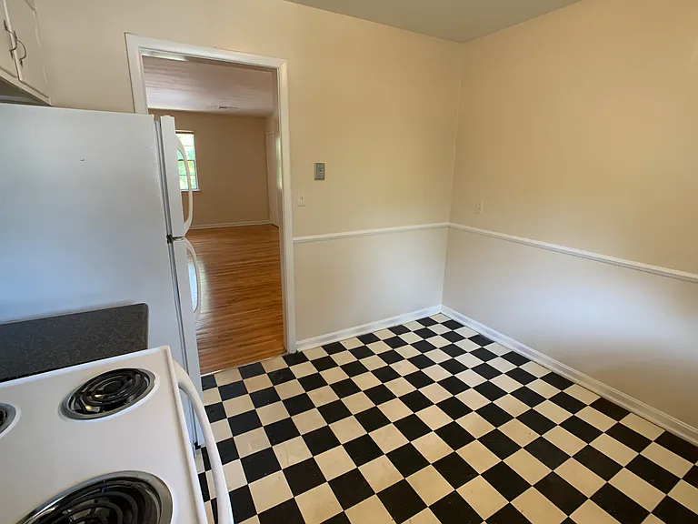 3339 Old Montgomery Hwy #C — Photo 11
