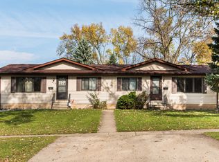 417-419 Jackson St, Genoa, IL 60135