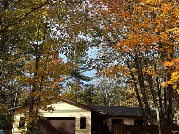 5 Longyear Dr, Negaunee, MI 49866