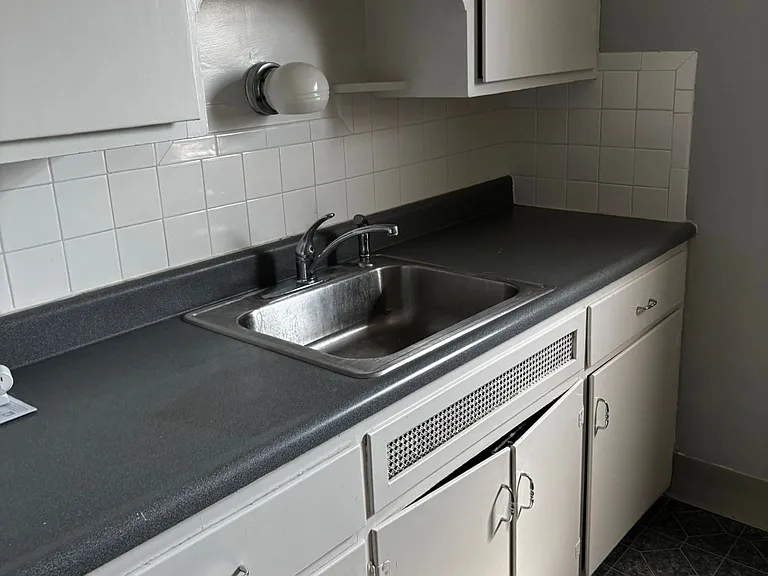 3911 Main St #1 — Photo 2