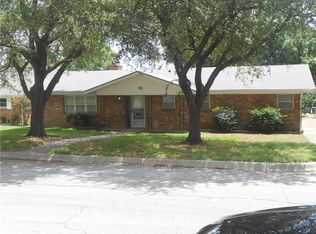 1901 Milam St, Fort Worth, TX 76112