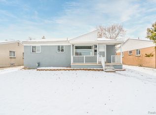 23545 Wohlfeil St, Taylor, MI 48180