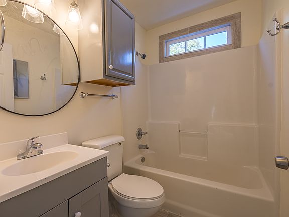 3rd image of 350 S 11th Ave #2