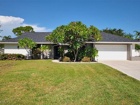 2nd image of 5728 Stonehaven Dr