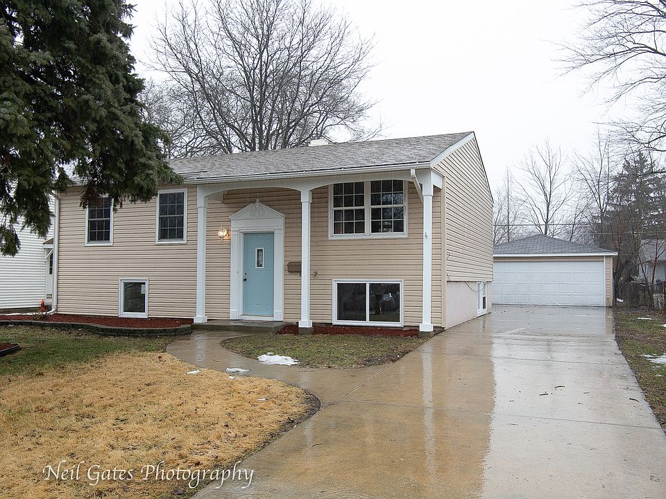 1st image of 333 E Fullerton Ave