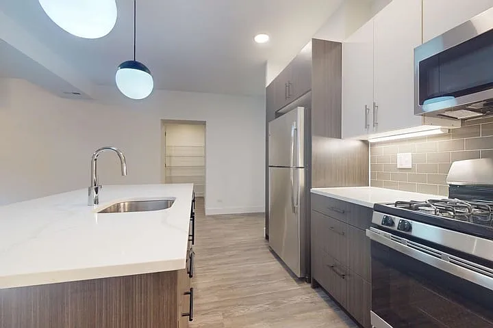 5474-5480 S. Hyde Park Boulevard — Photo 77