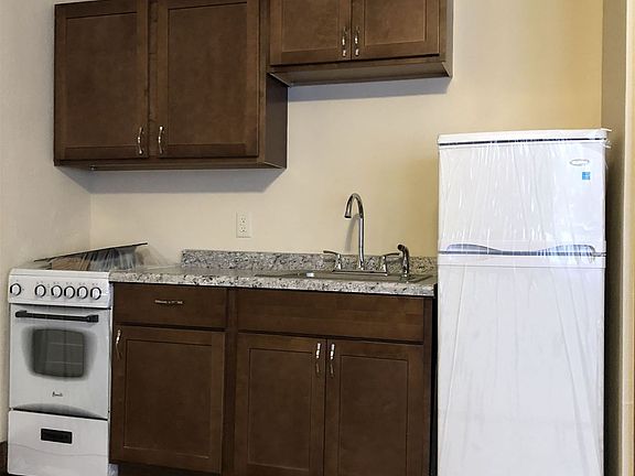 5776A2E9-24DC-4449-98C0-3B648ED6BC0C