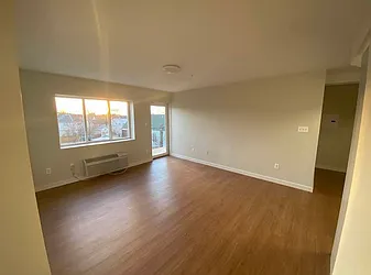 203 Main Street, #3A