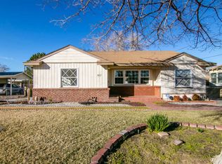 857 W Newgrove St, Lancaster, CA 93534