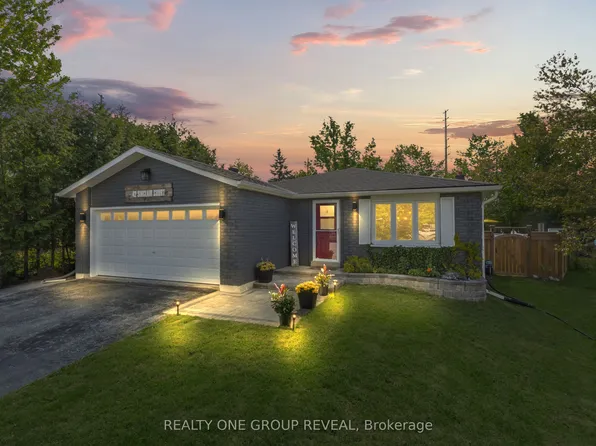 42 Sinclair Ct, Barrie, ON L4N 5X8