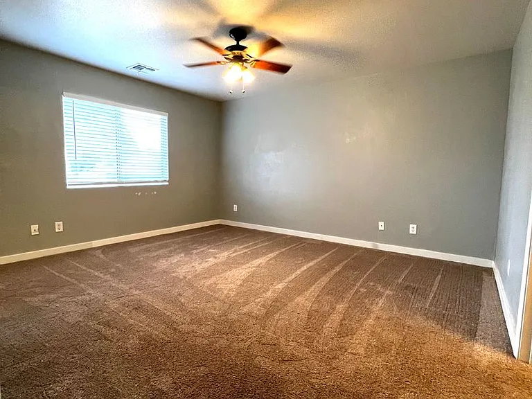 8406 E Sommer Dr — Photo 10