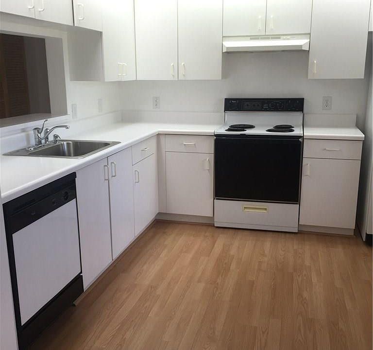1st image of 950 SW 138 #4078