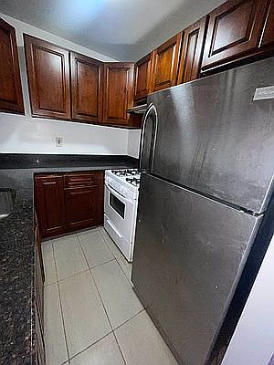 2nd image of 205 Malcolm X Blvd #1R