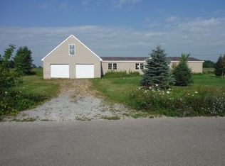 8088 Oak Rd, Millington, MI 48746