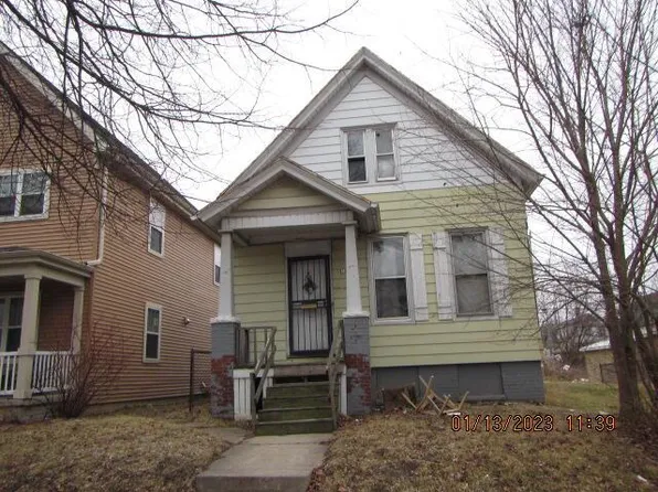 2831 North 11th STREET, Milwaukee, WI 53206