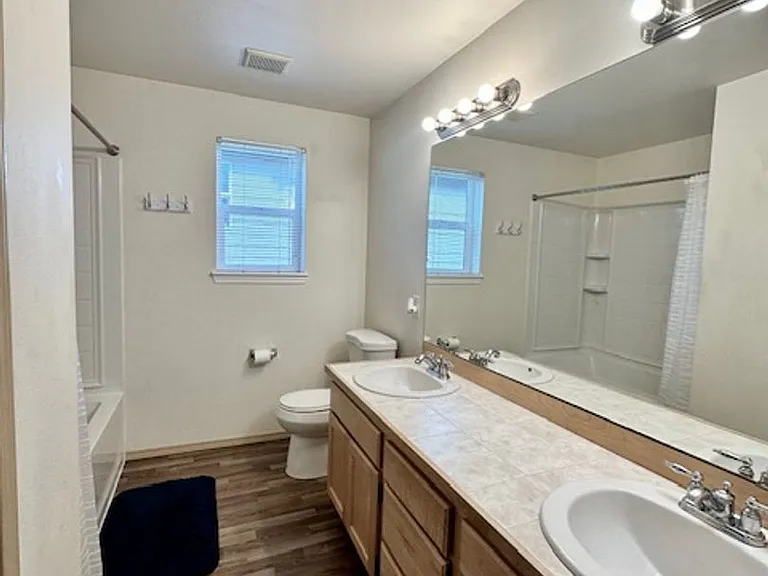 11447 SE 195th Pl — Photo 21
