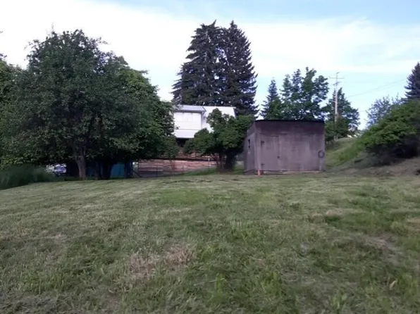 848 S 2nd St, Saint Maries, ID 83861