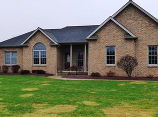 122 Dornoch St, Cortland, OH 44410