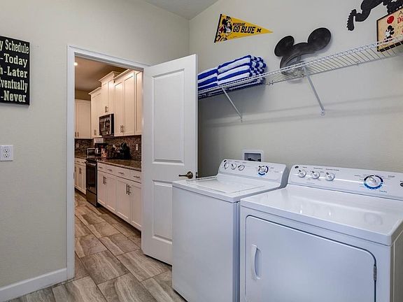 3rd image of 5435 Solterra Cir