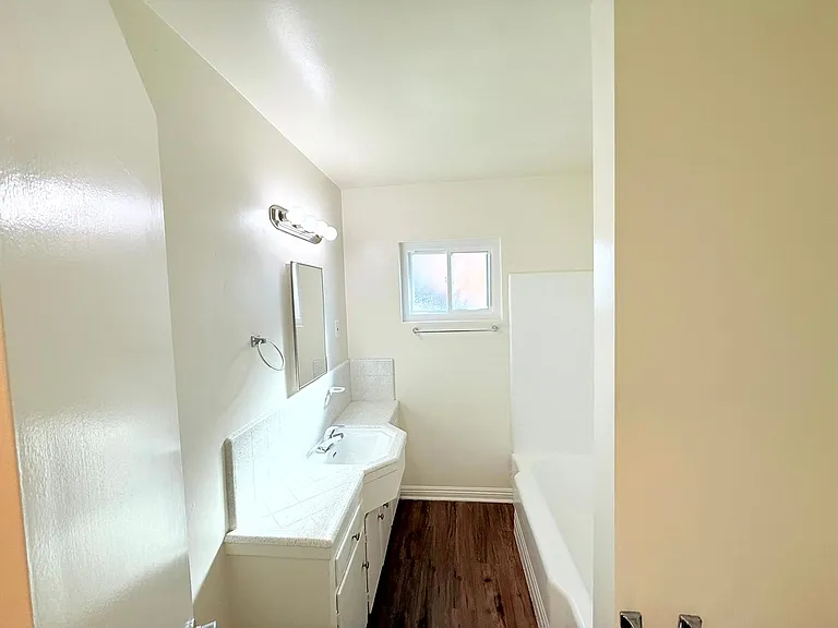 625 Aerick Street — Photo 16