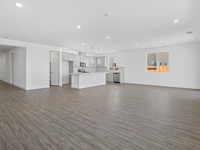 Oak Trail Dr — Photo 30
