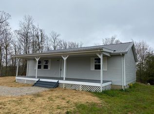 2800 Patsy Rd, Irvine, KY 40336