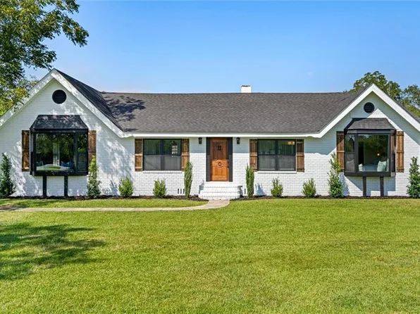 3180 McFarland Rd, Mobile, AL 36695