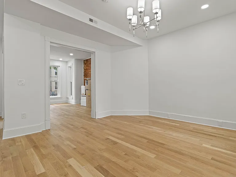 25 Quincy Pl NW — Photo 13